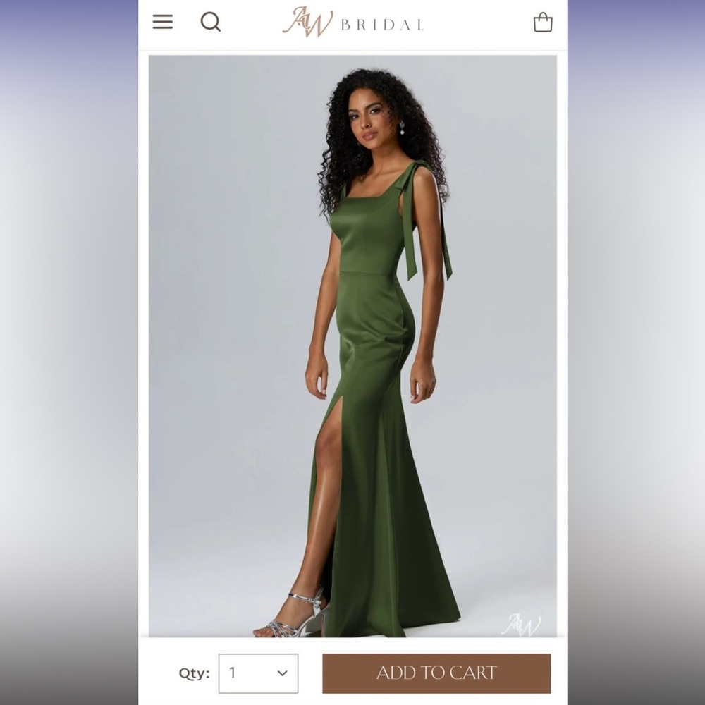 Elegant Green Evening Gown